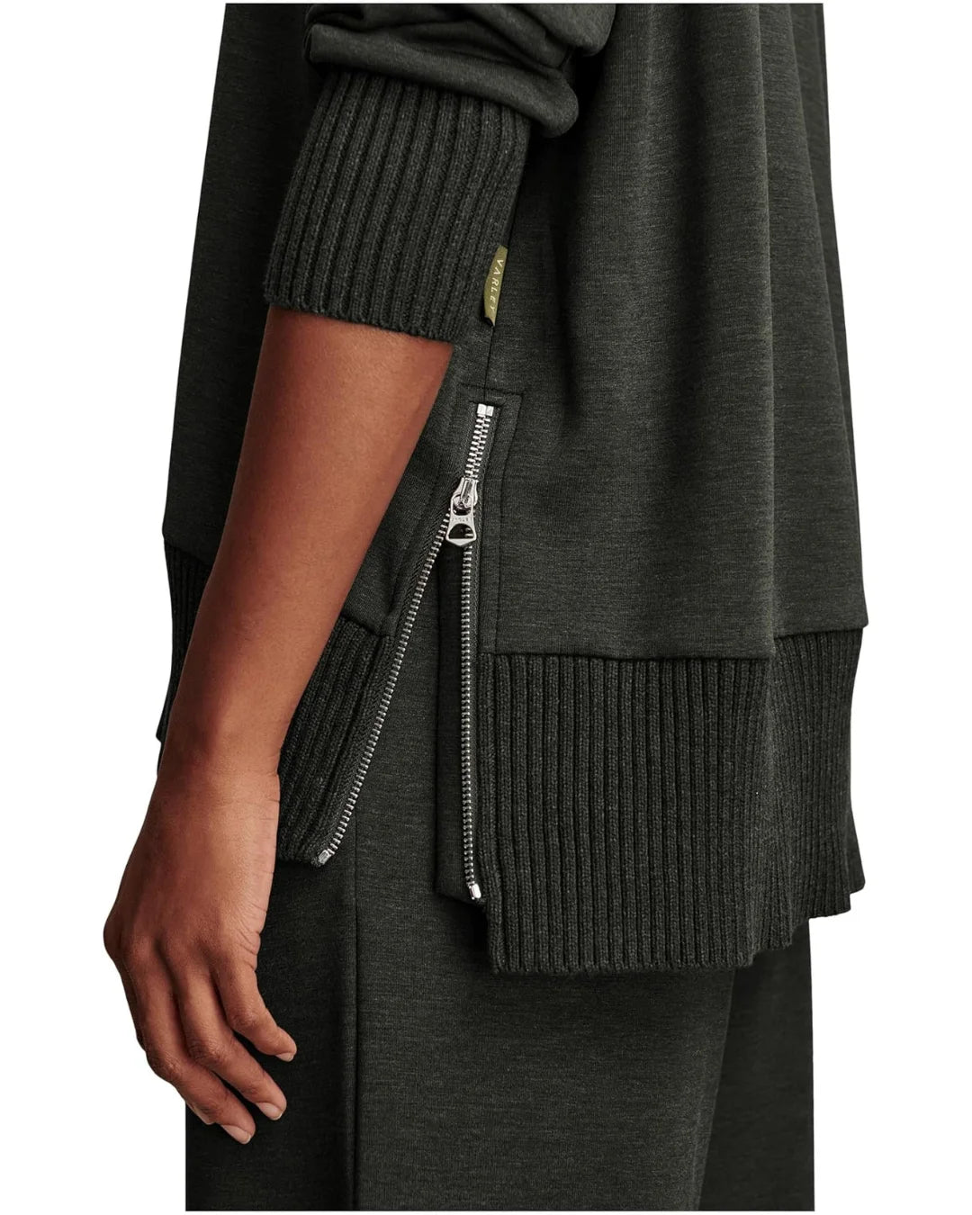 Elyse™ – Turtleneck Knit Set