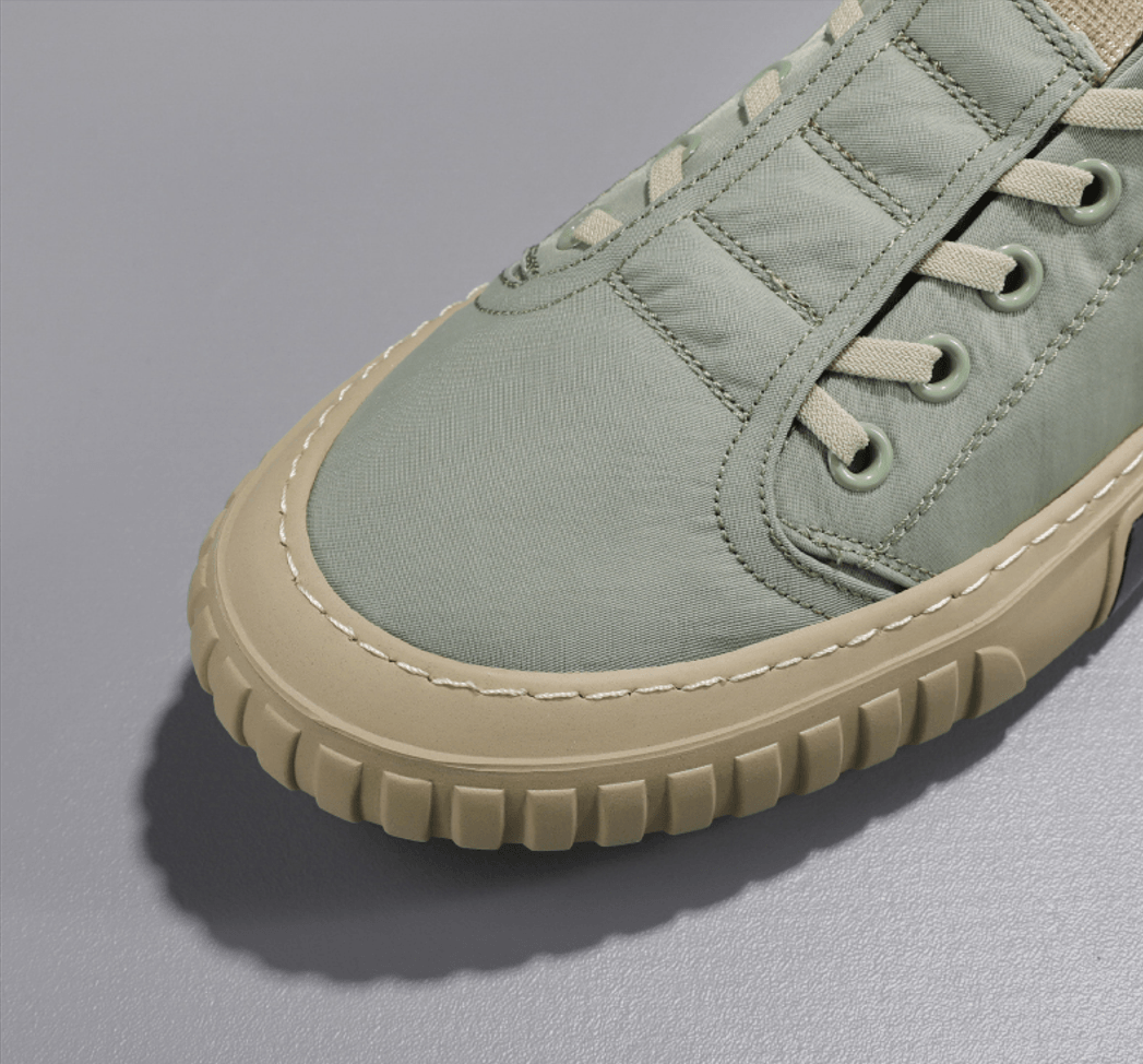 TITANIUM SHOES RESISTANT & COMFORTABLE • LUPI™
