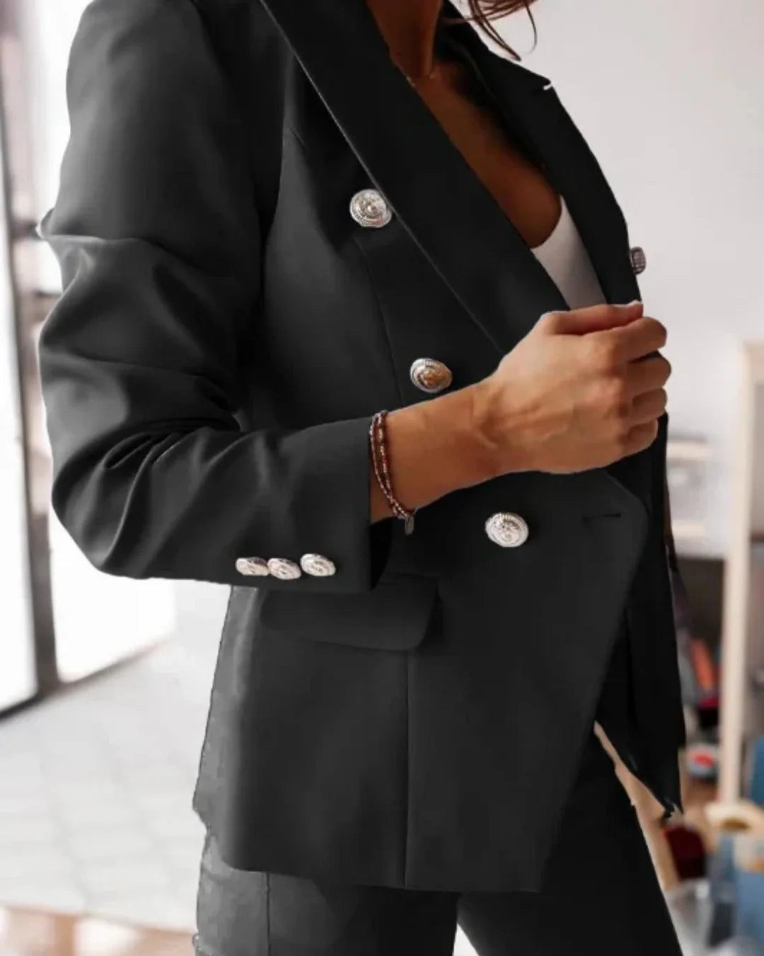 Cahrlot™ – Timeless Elegance in a Modern Two-Piece Set