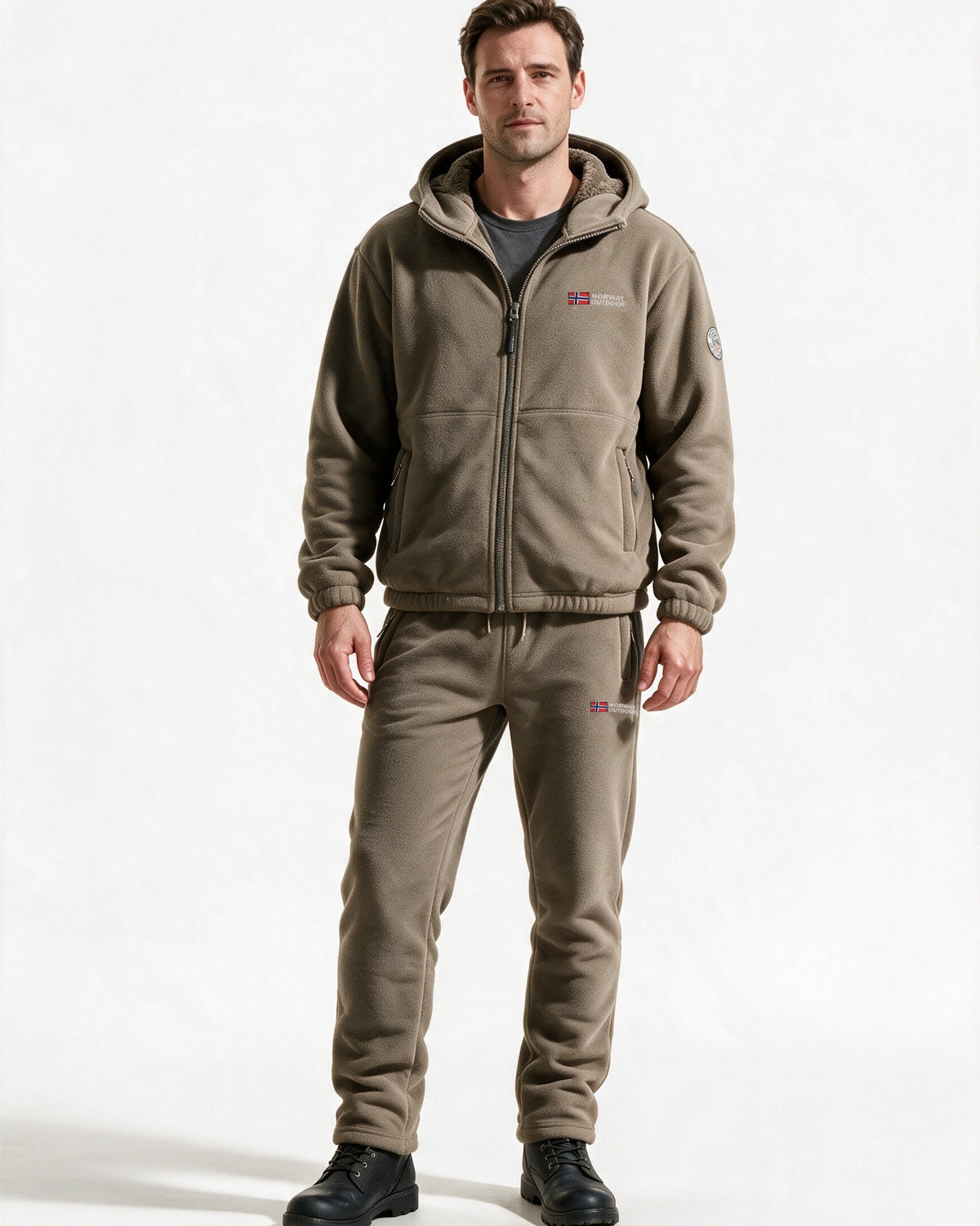 Norway Set in Beige — fleece jacket and trousers, front view