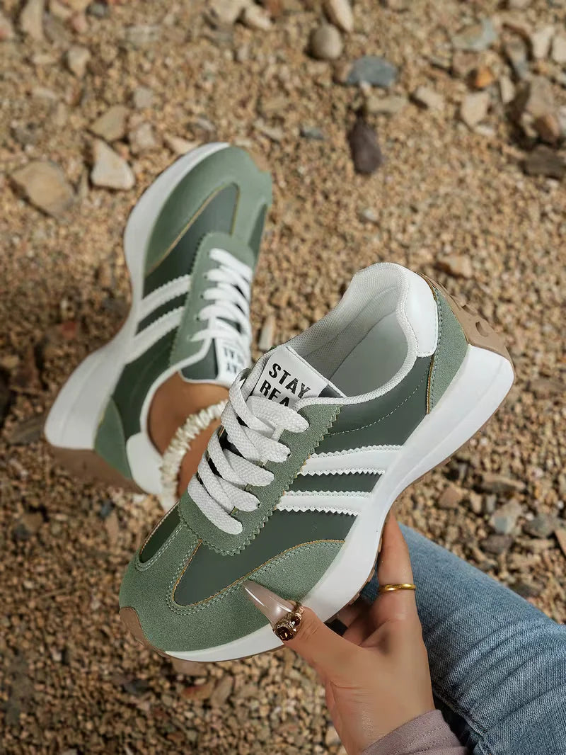 RetroFlex™ Sneakers – Retro-inspired casual sneakers for everyday wear