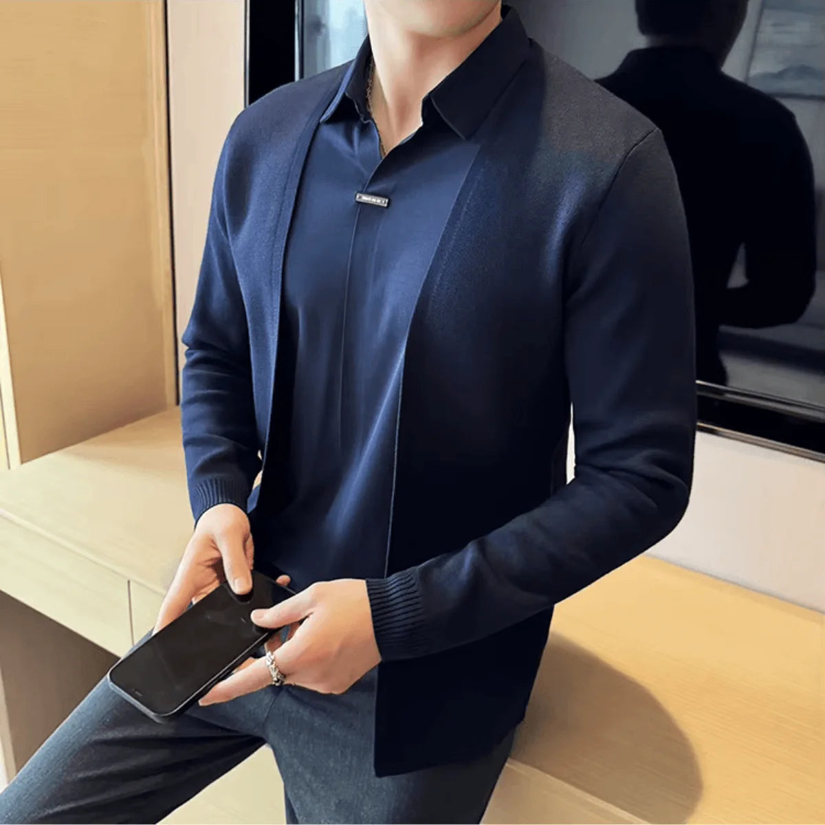 Layer™ – 2-in-1 Shirt with Cardigan Effect