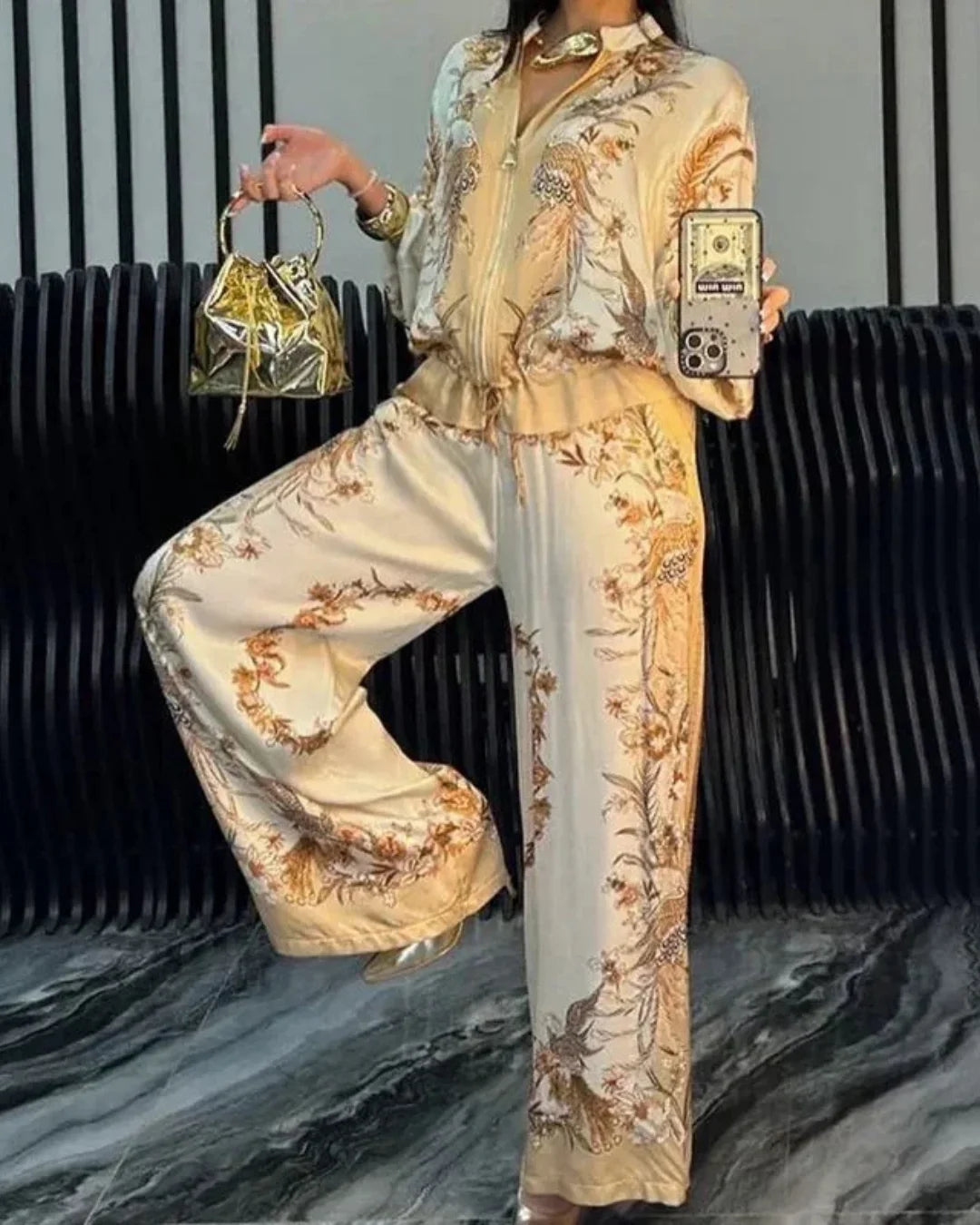 Saori™ – Satin Set with Elegant Shine and Effortless Comfort