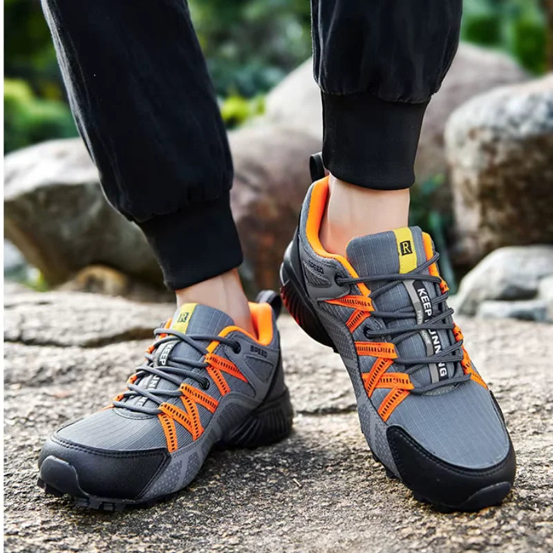 Orthopedic Sneakers for Everyday Comfort - OrthoBalance™