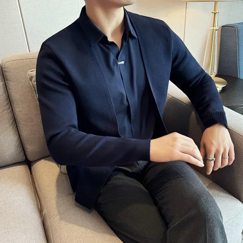 Layer™ – 2-in-1 Shirt with Cardigan Effect