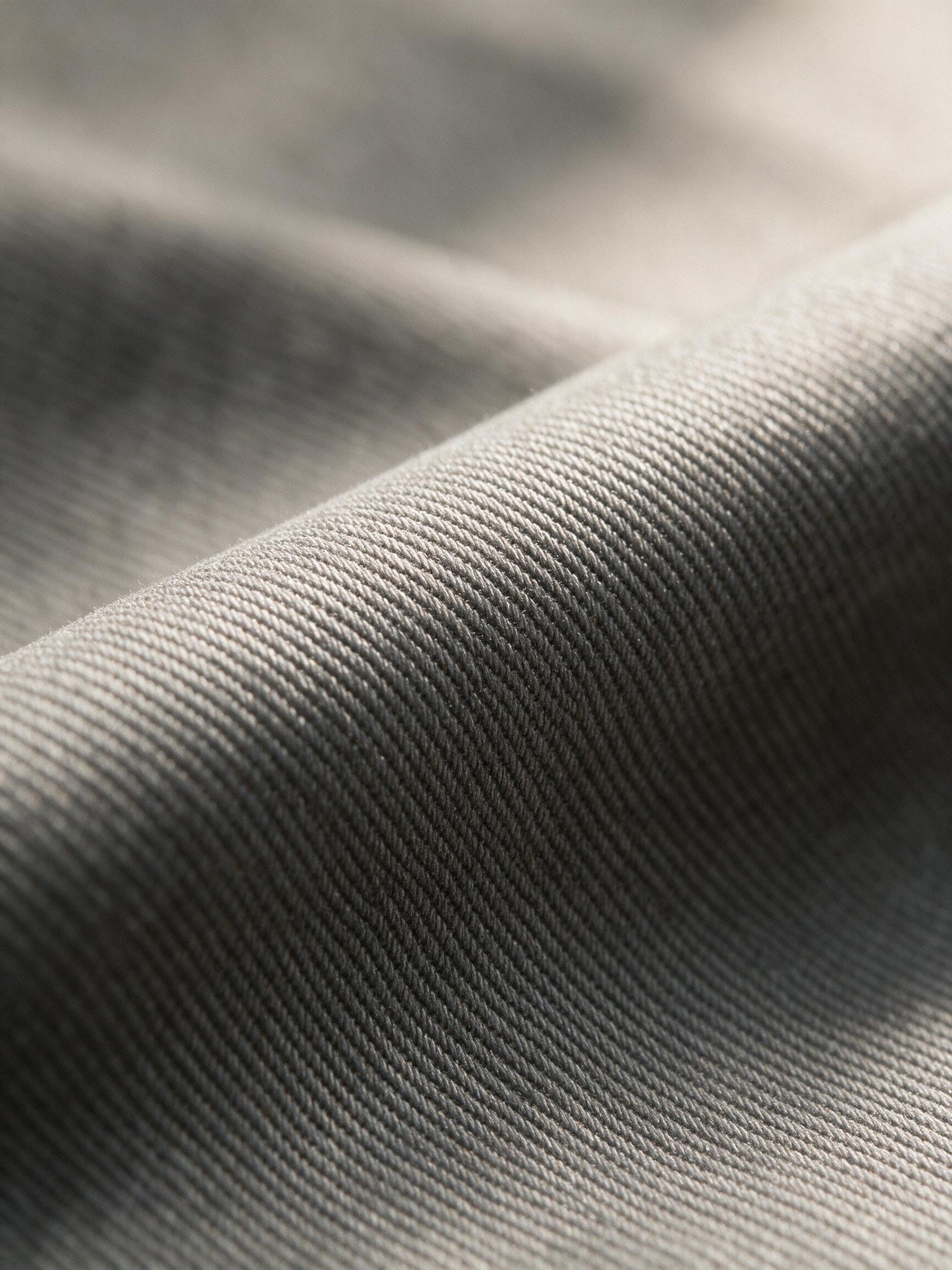 5. Breathable and temperature-regulating — no overheating on the move